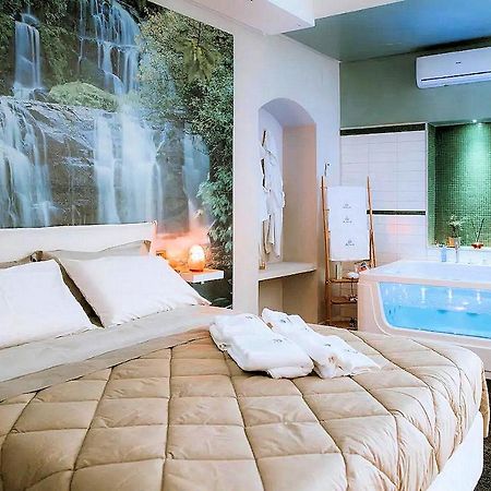 Le Coccole Luxury Suite Sannicandro di Bari Ngoại thất bức ảnh