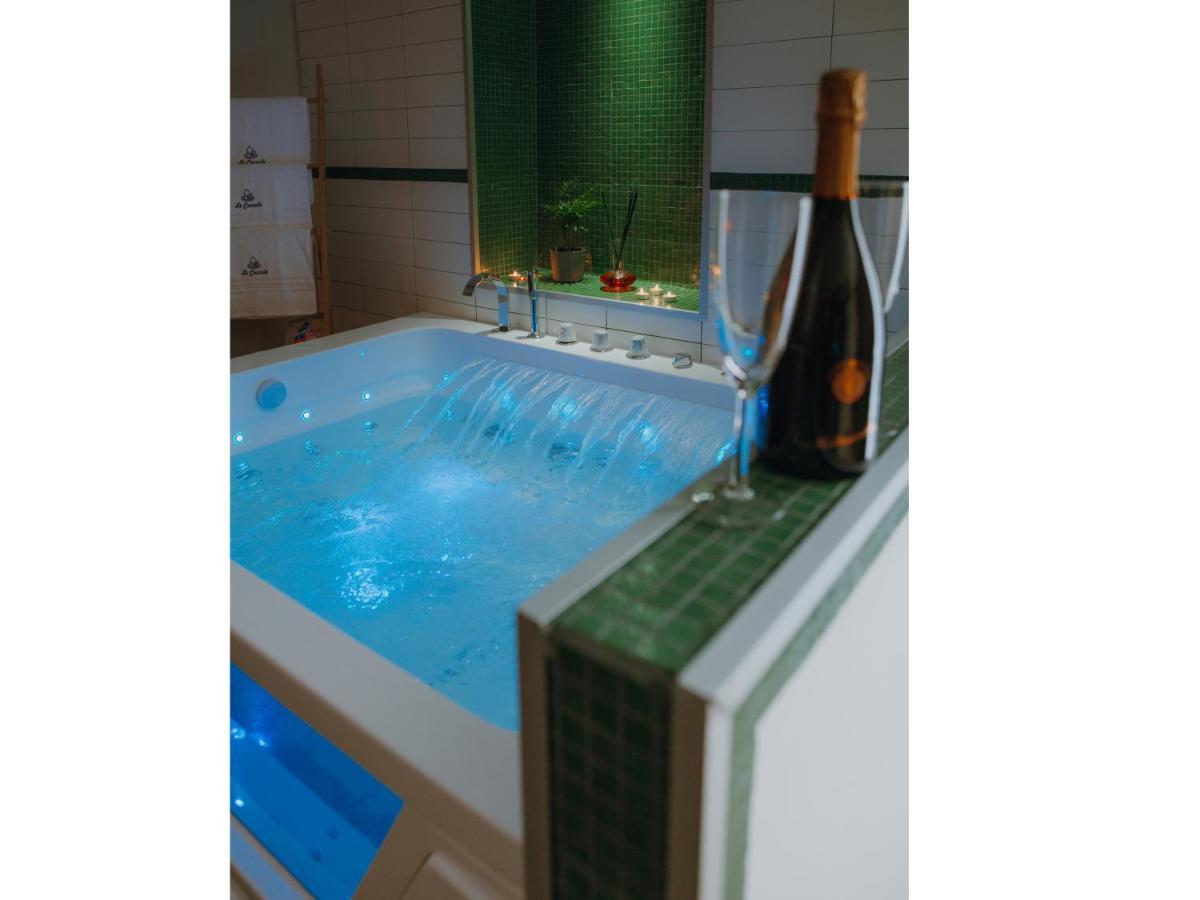 Le Coccole Luxury Suite Sannicandro di Bari Ngoại thất bức ảnh